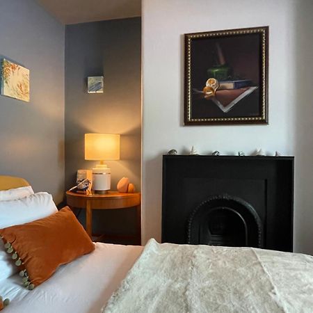 Stylish 2-Bedroom Townhouse Next To Brighton Station Dış mekan fotoğraf