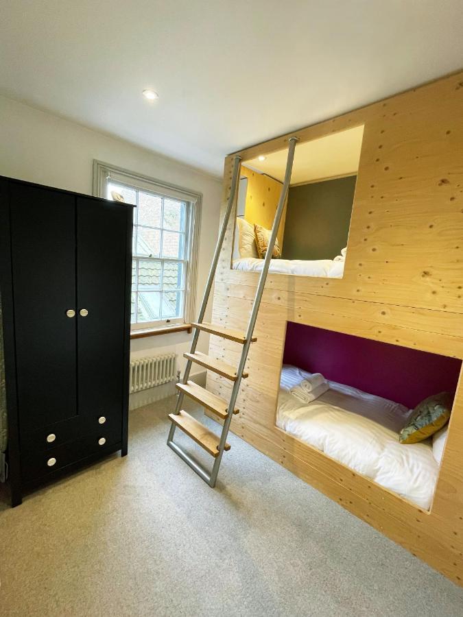Stylish 2-Bedroom Townhouse Next To Brighton Station Dış mekan fotoğraf